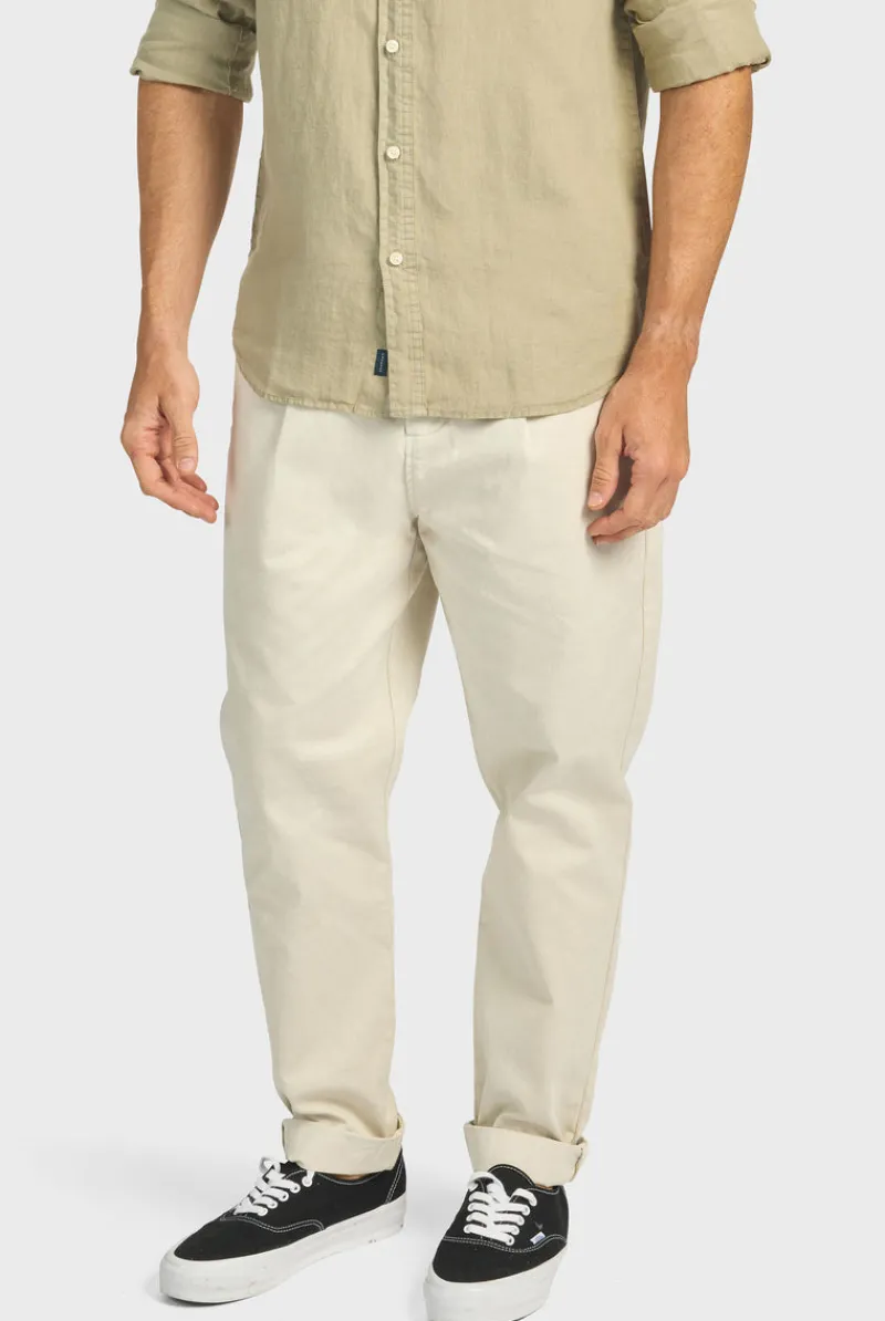 Outlet Academy Brand Dean Chino