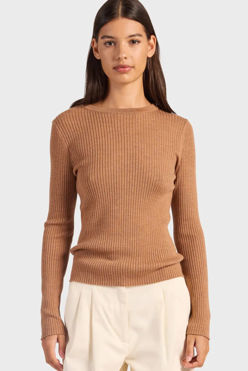 Best Academy Brand Isle Merino Crew
